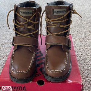 Ecko unltd boots. NEW